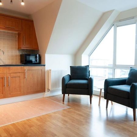 *New* 2-Bed Modern Apartment Burton-upon-Trent Luaran gambar